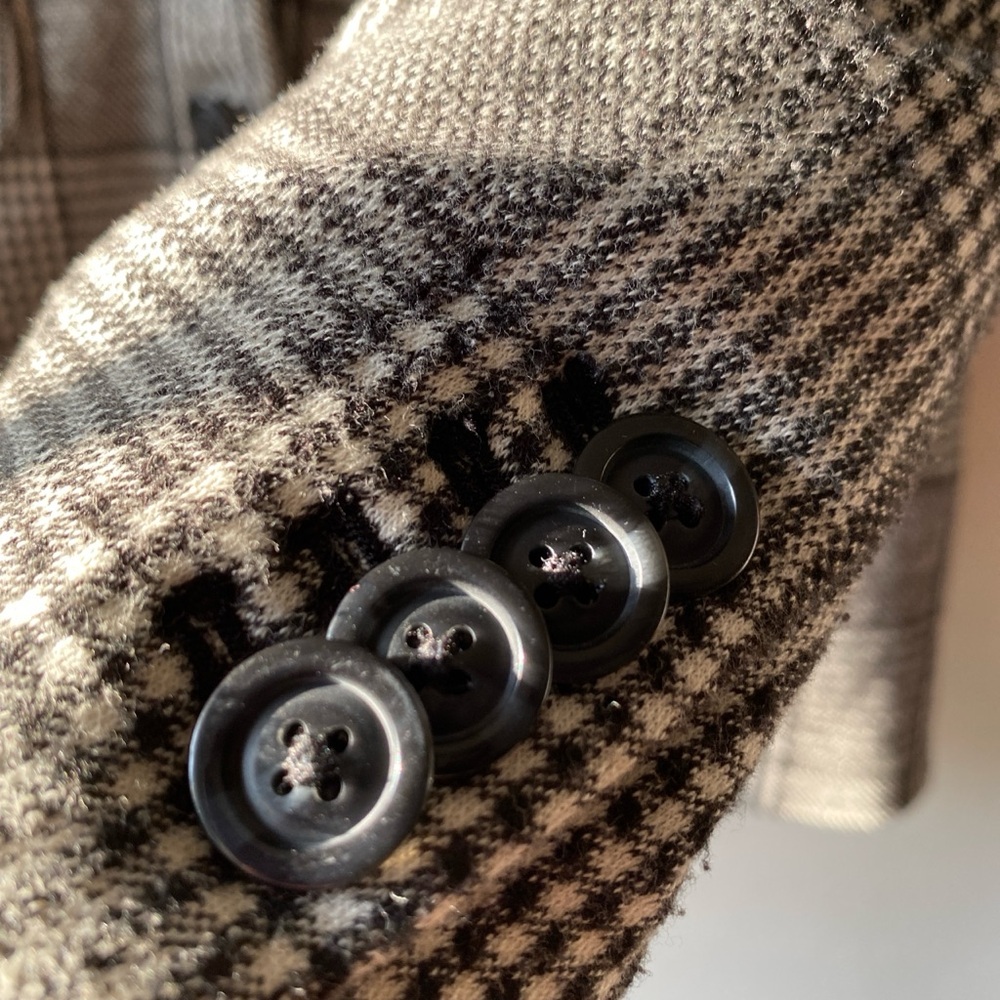 GAP Black and Gray Blazer - Picture 3 of 4